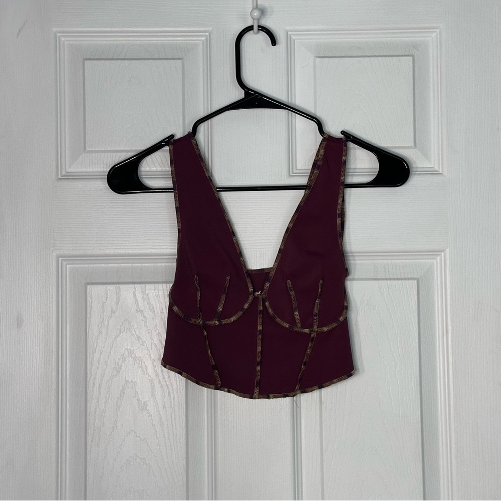 - [ ] Corset Detailed Urban Crop Tank